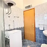 Spacious In Near Garden - 4 Min Apartment *