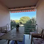 Apartment Spacious In Near Garden - 4 Min Tisno
